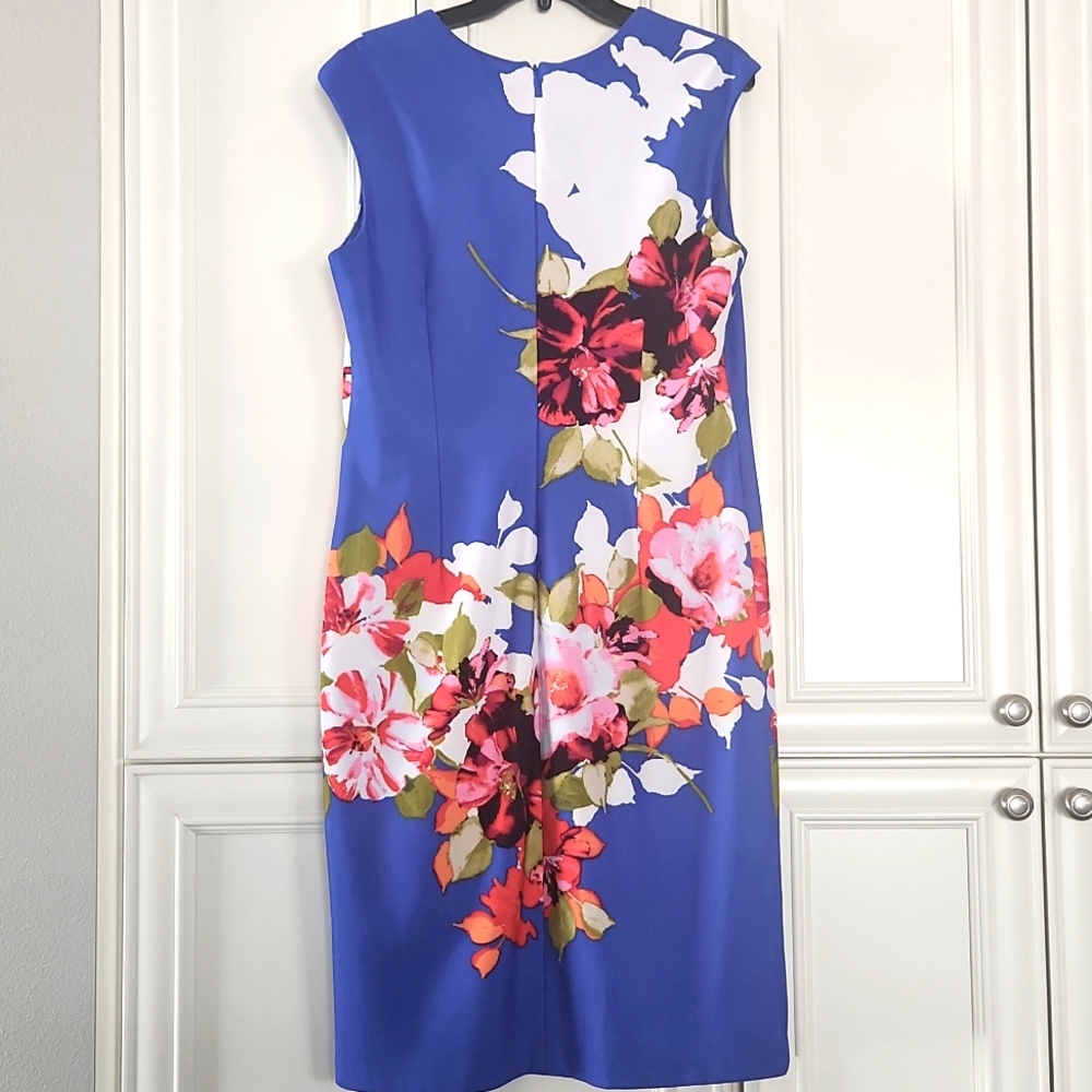 DONNA RICCO | Floral Sheath Dresz - Picture 5 of 5